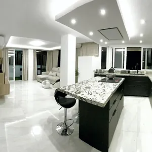  Apartment Imperio 2 - Centro Spain